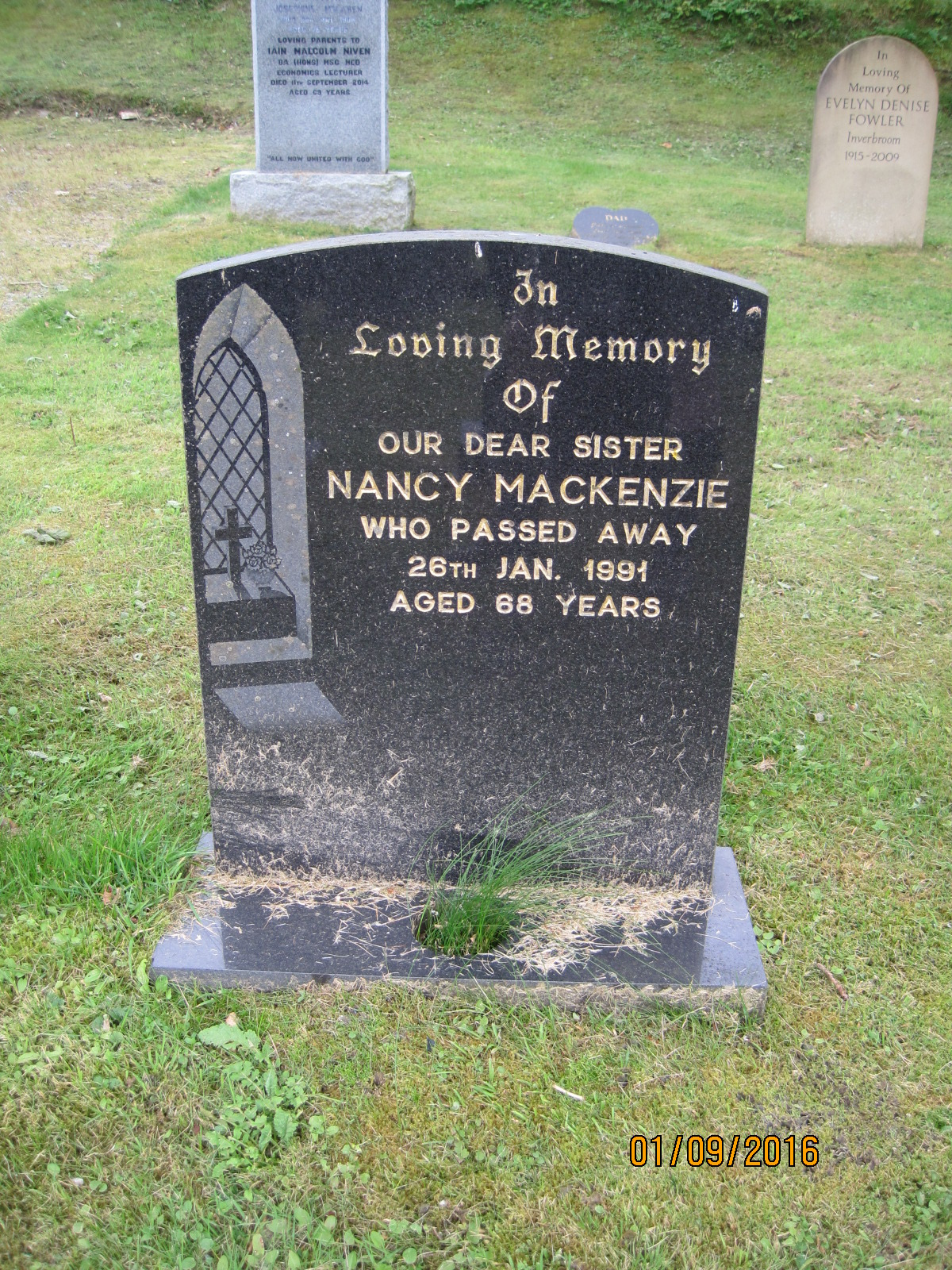 N94 - Nancy Mackenzie
